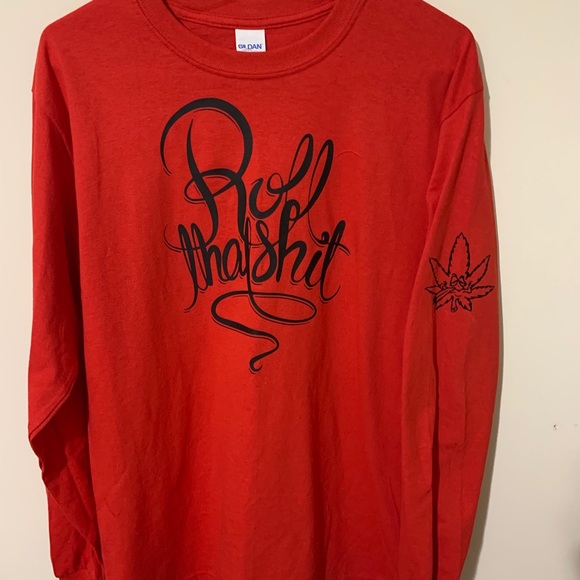 Red medium men’s “roll that shit” shirt - Picture 1 of 3